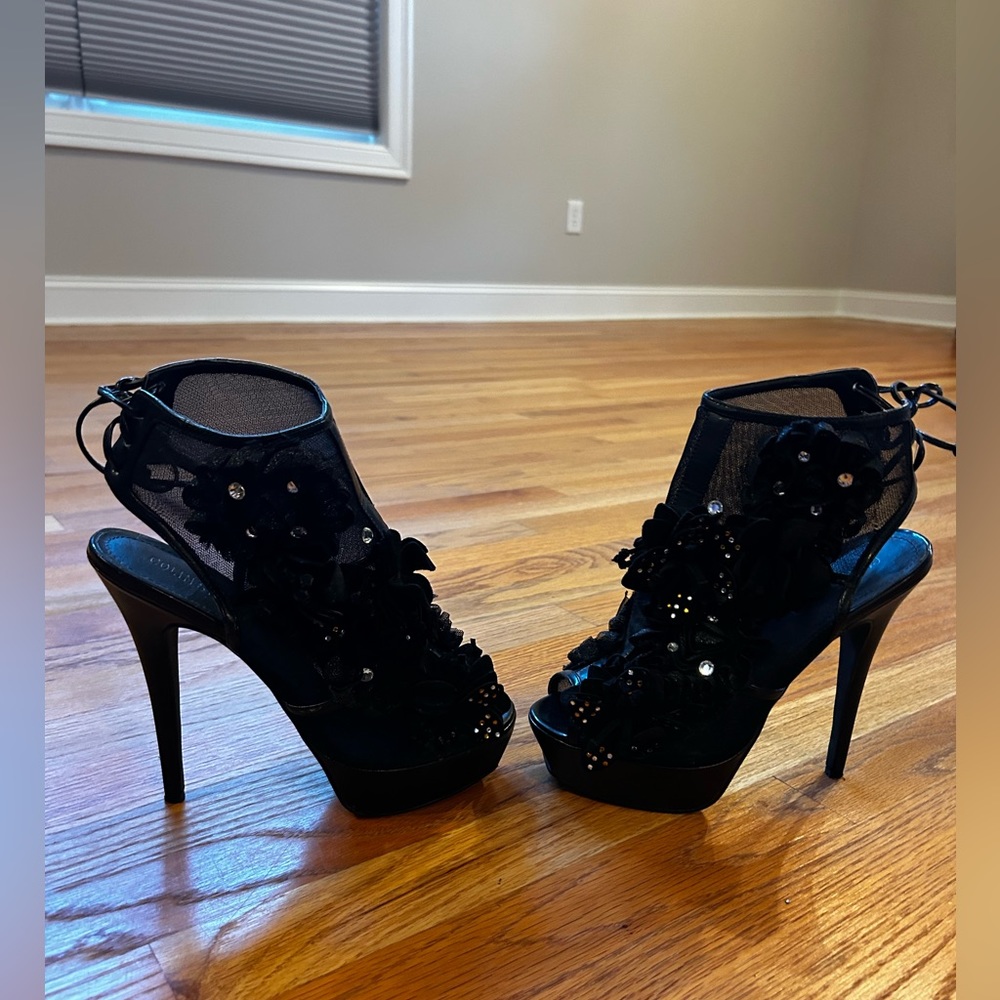 Embellished Flower Black Mesh Bootie Colin Stuart size 9